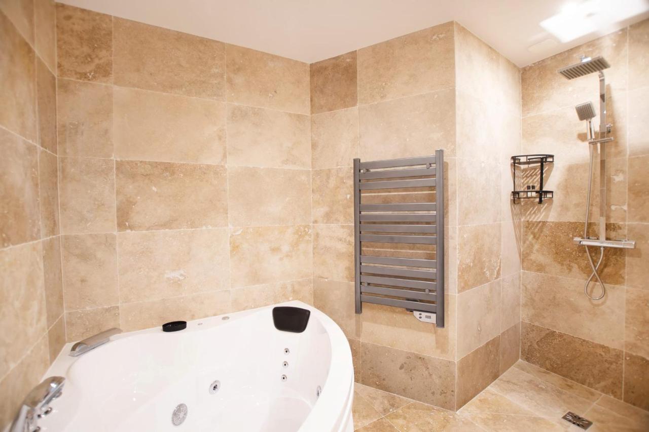 파리 Guestready - Studio With Jacuzzi In The 10 Th 아파트 외부 사진